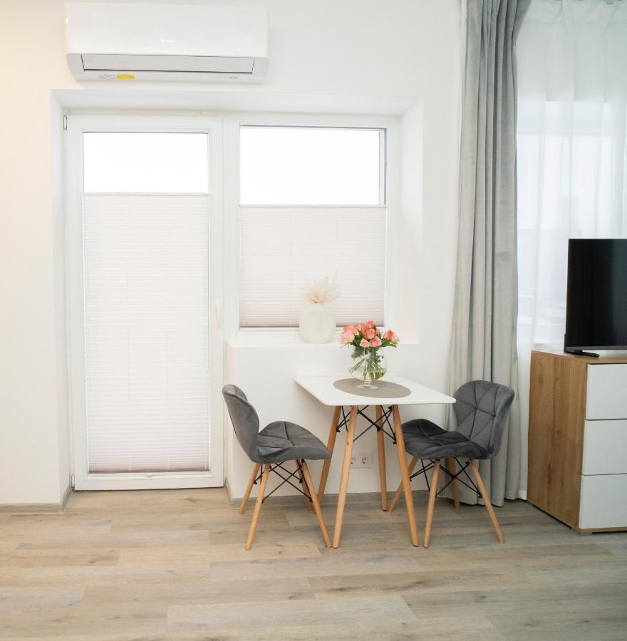 Central Station Apartment No5 Kaunas Buitenkant foto